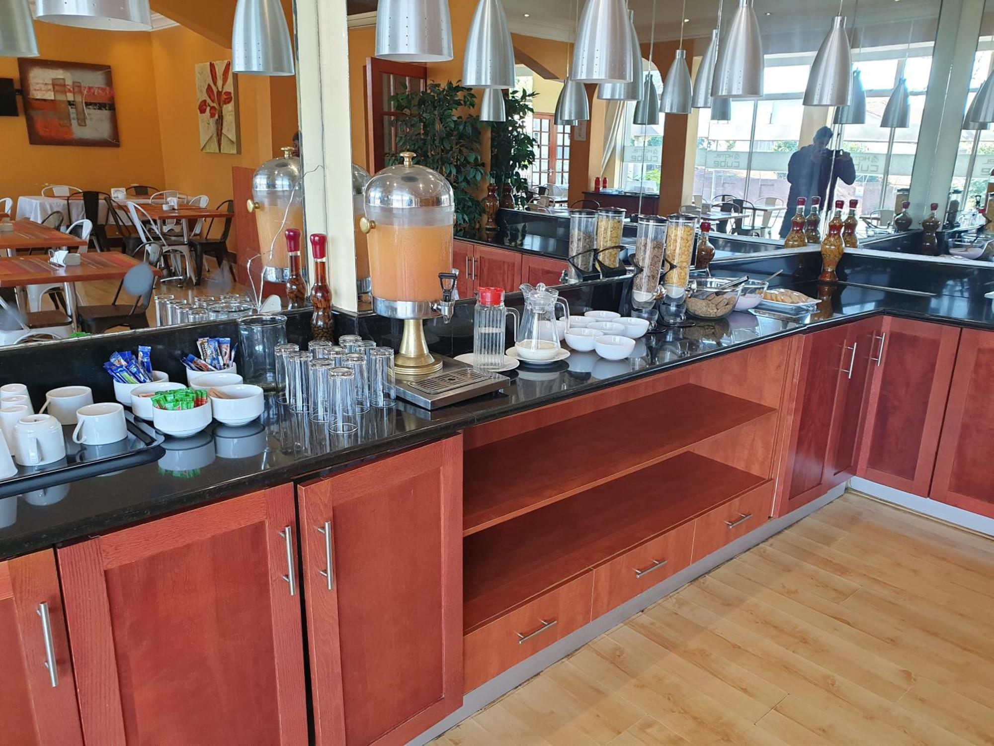 Cube Hotel Ντούρμπαν Εξωτερικό φωτογραφία